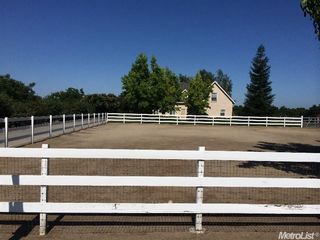 16901 Carrolton Rd, Escalon, CA 95320