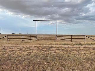 2031 E  Cemetery Rd, Canyon, TX 79015