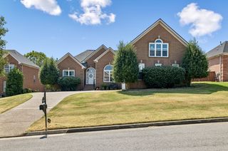 5636 Cedar Rock Dr, Nashville, TN 37211