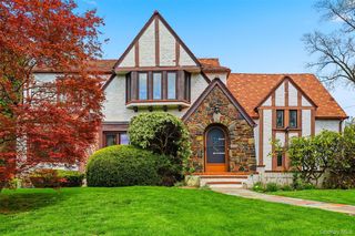 930 Grant Avenue, Pelham, NY 10803
