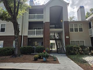 2011 Highway 17 N #2000O, Mount Pleasant, SC 29466