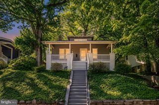 1403 Newton St NE, Washington, DC 20017