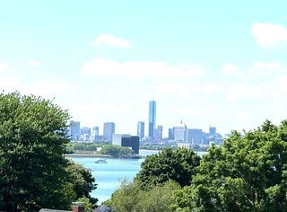 122 Parke Ave, Quincy, MA 02171