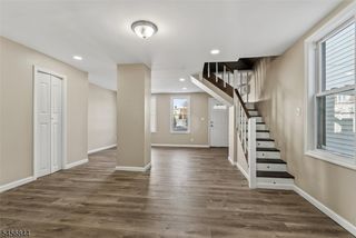 11 Tichenor Ter, Irvington, NJ 07111