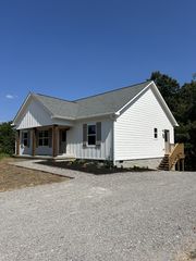 5708 Little Dry Creek Rd #7, Pulaski, TN 38478
