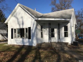 610 W Lincoln Ave, Lewistown, IL 61542