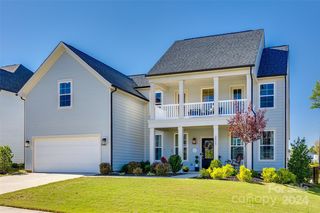 2015 Sweet Magnolia Ln, Clover, SC 29710