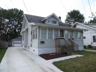 622 E  Cavanaugh Rd, Lansing, MI 48910