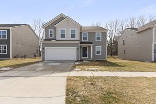 616 Countryside Dr, Chelsea, MI 48118