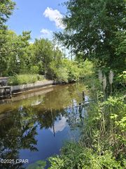 6420 Marvin Ln, Southport, FL 32409