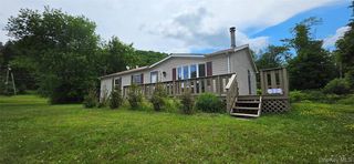 32 Meadow Street #17B, Livingston Manor, NY 12758
