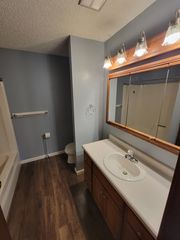 1117 Tiffany Pl #1, Waterloo, IA 50701