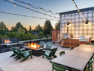 4850 SE Woodstock Blvd #1-122, Portland, OR 97206