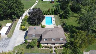 605 S  Broadway, Salisbury, MO 65281