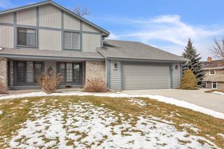 575 Hiview DRIVE, Brookfield, WI 53045