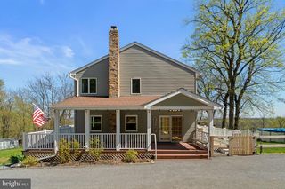 10812 Putman Rd, Thurmont, MD 21788