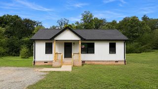 457 Lake Park Dr #21, Union Hall, VA 24176