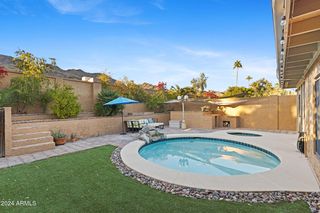 10624 N 7TH Place, Phoenix, AZ 85020