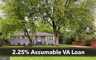 10807 Hill Top Dr, Fort Washington, MD 20744