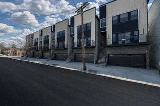 270 Hunterdon St #1, Newark, NJ 07103