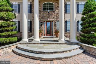 288 Jane Chapman Dr E #E, Newtown, PA 18940