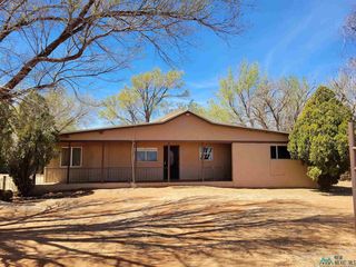 868 Curry Rd E #B2, Clovis, NM 88101