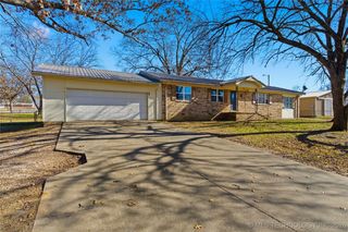 802 S  Rodgers St, Vian, OK 74962