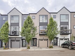 5666 W 10th Place, Lakewood, CO 80214