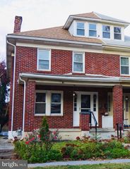 1621 1st Ave, York, PA 17403