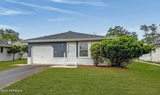 7 Bonasse Street, Toms River, NJ 08757