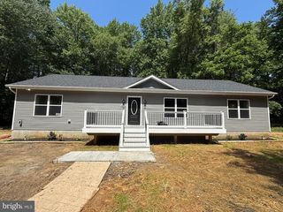 48236 Beachville Rd, Saint Inigoes, MD 20684