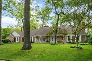 16191 Baywood Ln, Granger, IN 46530