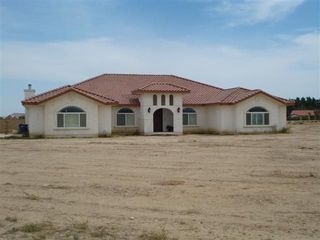 8150 W  Avenue C8, Lancaster, CA 93536