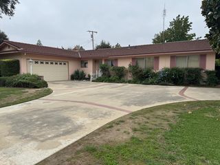 2921 W  Cornell Ave, Visalia, CA 93277