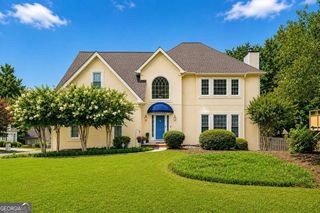 3607 Tree View Dr, Snellville, GA 30078