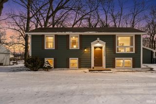 53622 Kennedy Dr, Granger, IN 46530