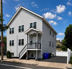 383 Friendship St, Providence, RI 02905