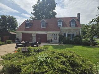 202 South Douglas STREET, Dodgeville, WI 53533