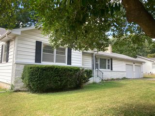 1643 S  Link Ave, Springfield, MO 65804