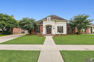 13274 Brookcrest Dr, Walker, LA 70785