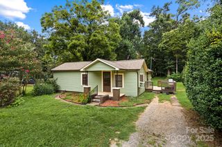 302 Margarette Ave, Belmont, NC 28012