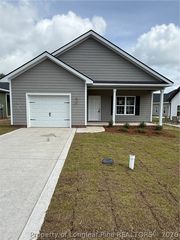 306 Lee St, Spring Lake, NC 28390