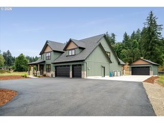 37640 Upper Camp Creek Rd, Springfield, OR 97478