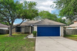 7604 Forest Moon, Live Oak, TX 78233
