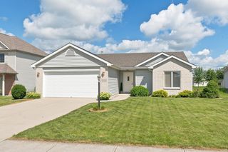 3216 Troutwood Dr, Fort Wayne, IN 46818