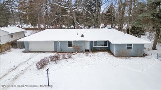 4523 Chippewa Dr, Okemos, MI 48864
