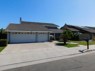 8312 Kingsdale Dr, Huntington Beach, CA 92646