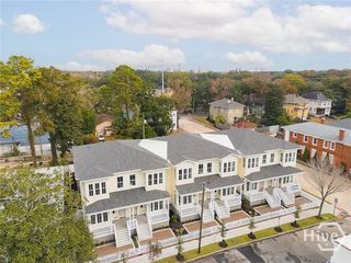 308 W  38th St, Savannah, GA 31401