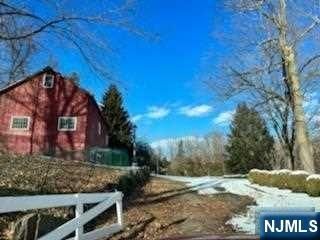 Address Not Disclosed, Lafayette, NJ 07848
