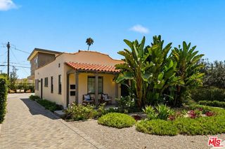 3130 Hutchison Ave, Los Angeles, CA 90034